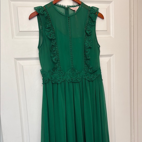 Ted Baker London dress - Picture 7 of 13